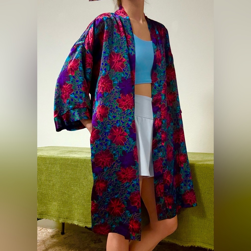 Floral Kimono with Red and Blue Pattern